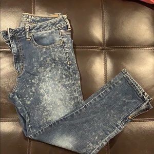 Acid wash American eagle jeans